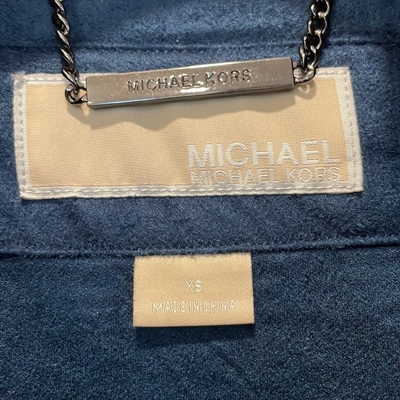 Coat - Picture 4 of 4